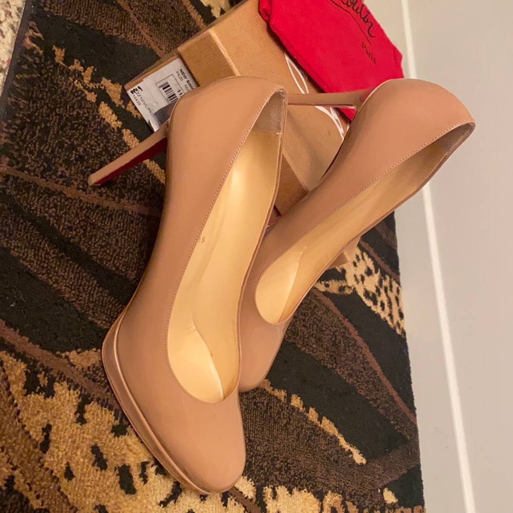 Authentic Christian Louboutin New Simple 100 mm
